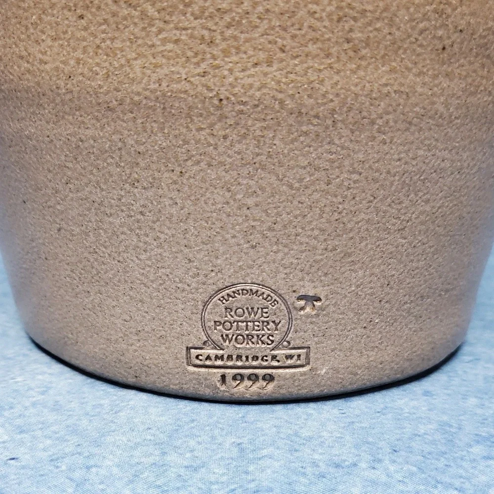 Vintage Rowe Pottery Works Salt Glaze Canister Crock w/Lid Blue Heart Motif 1999